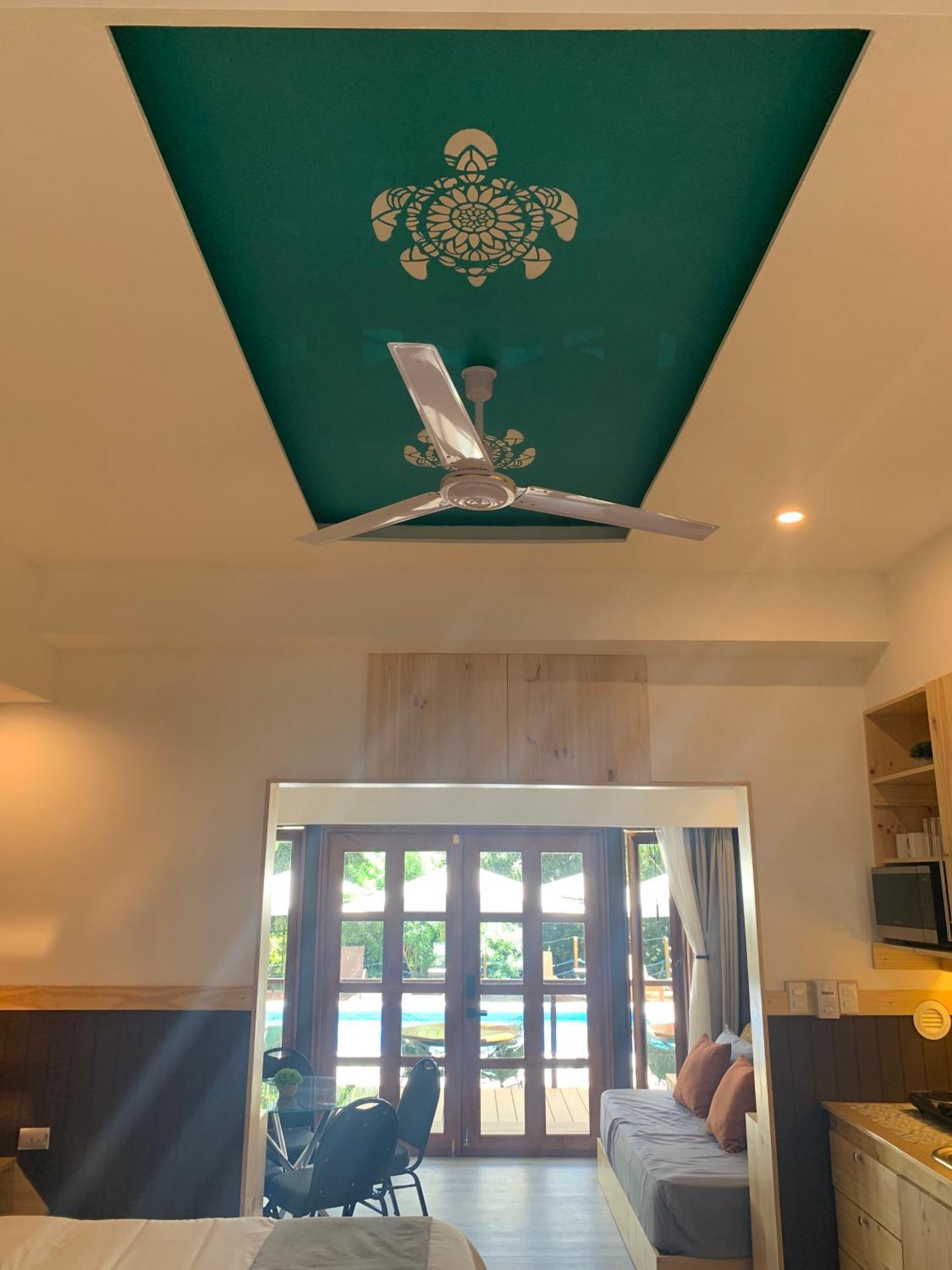 Aranjuez Lofts Santa Ana