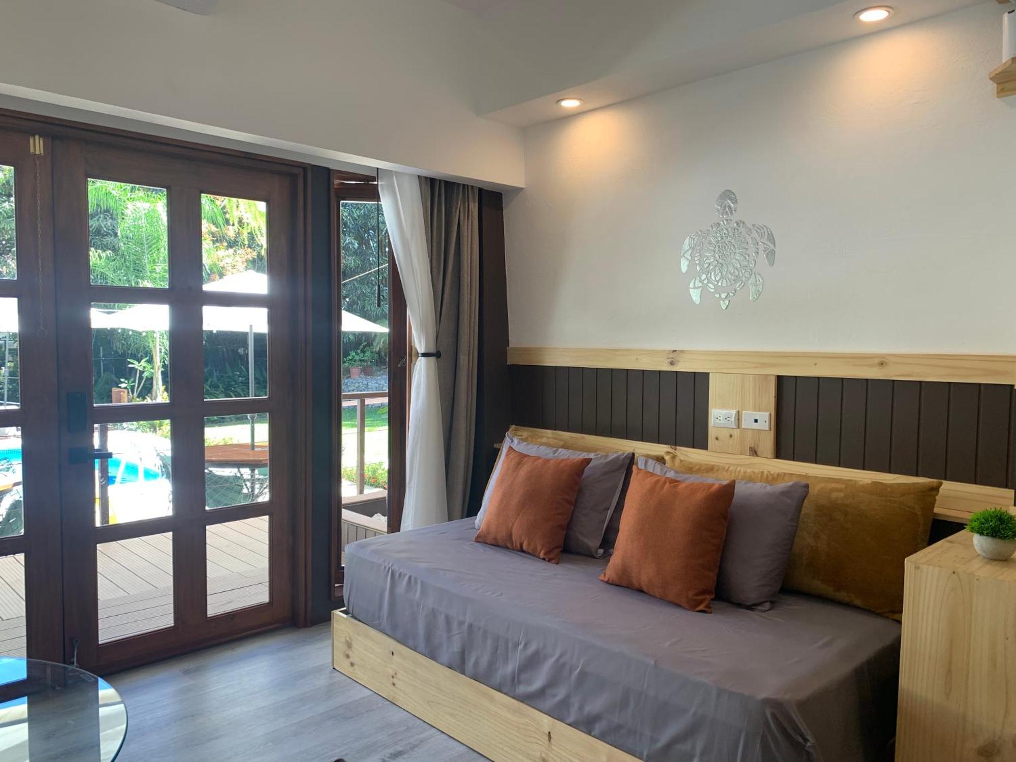 Aranjuez Lofts Santa Ana *
